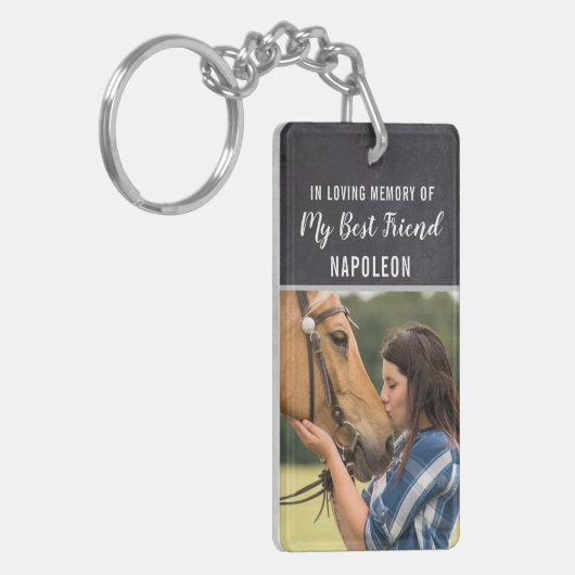 In een liefdevol geheugenpaard sleutelhanger (Voorkant Links)