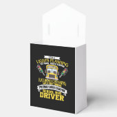 In een schoolbus chauffeur terug naar school cadea bedankdoosjes (Geopend)