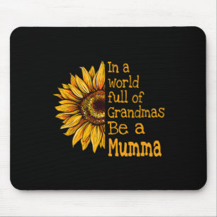 In een wereld van oma's wees een Mumma Finland Fin Muismat