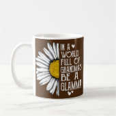 In een wereld vol oma's word je een glamma-maaltij koffiemok (Links)