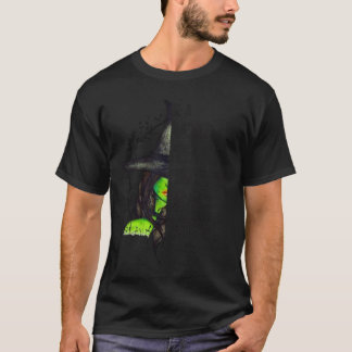 In een wereld vol prinsessen is een heks grappige t-shirt