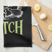 In een wereld vol prinsessen is een heks-halloween theedoek (Quarter Fold)