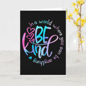 In een wereld waar je alles kan zijn kaart (Gele Bloem)