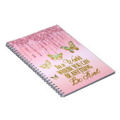 In een wereld waar je iets kunt zijn... Wees niet Notitieboek (Rechterzijde)