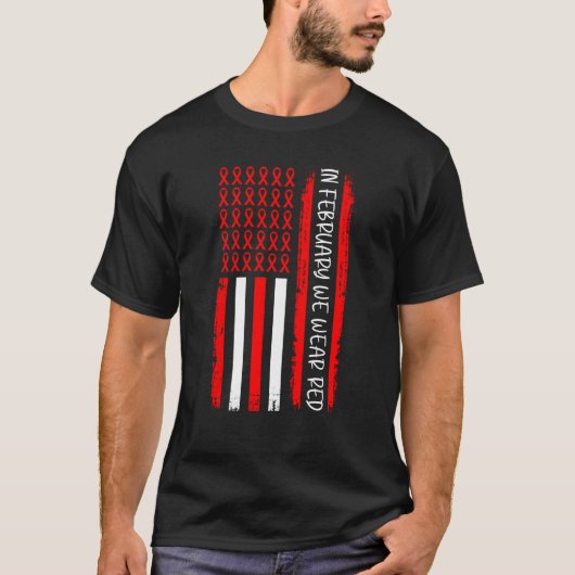 In februari Draag we de rode VS-vlag met rode lint T-shirt (Voorkant)