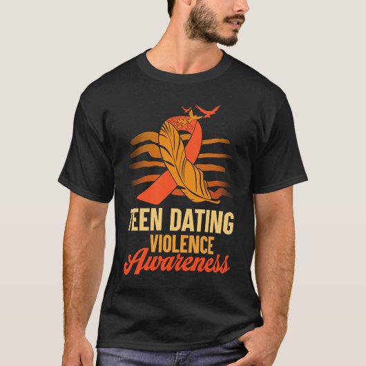 In februari Draag we Oranje tienen geweld. T-shirt (Voorkant)