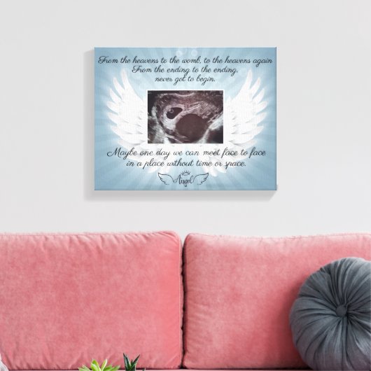 In Geheugen van verlies baby Canvas Print (Insitu (Woonkamer))