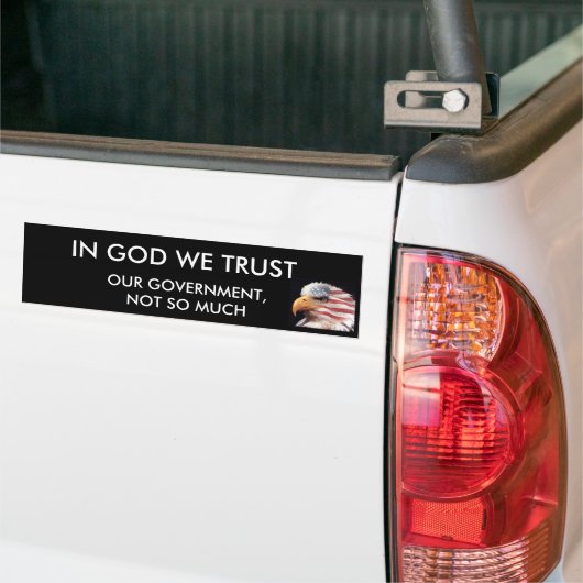 IN GOD VERTROUWEN WE BUMPERSTICKER (Op Truck)