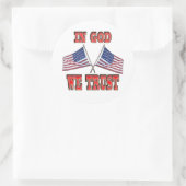 In God vertrouwen we de getransformeerde vlaggen S Ronde Sticker (Tas)