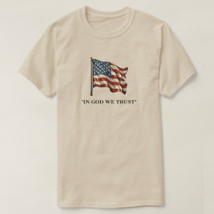 In God vertrouwen we op USA Patriotic T-shirt