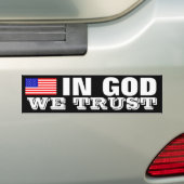 In God vertrouwen wij Bumpersticker (Op auto)