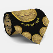 In God vertrouwen wij op gouden munten Stropdas (Opgerold)