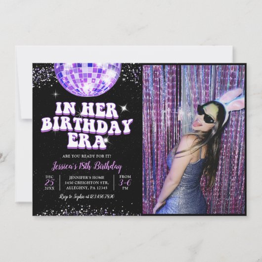 In haar verjaardag tijdperk verjaardagsfeestfoto kaart (Voorkant)