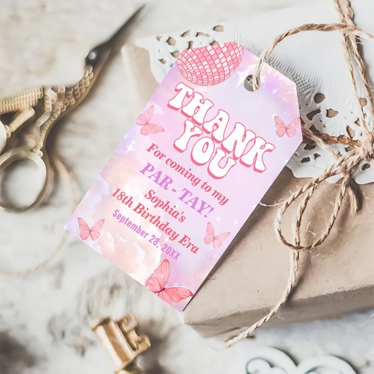 In haar verjaardagsfeestje cadeaulabel