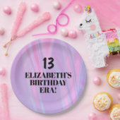 In haar verjaardagstijd elk tijdperk verjaardagsfe papieren bordje (Feest)