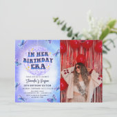 In haar verjaardagstijdperk vlinder verjaardag fot kaart (Staand voorkant)