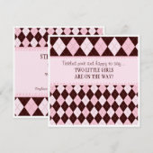 in het Baby shower van het Roze Argyle Twin Girl Kaart (Voorkant / Achterkant)