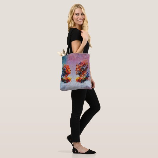 In het begin... tote bag (Op model)