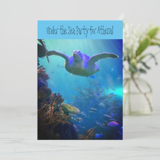 In het kader van de uitnodiging van de partij Aqua (Staand voorkant)