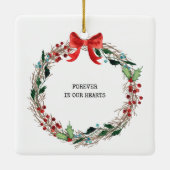 In het liefhebben van de Rustic Holly Wreatfoto Keramisch Ornament (Achterkant)