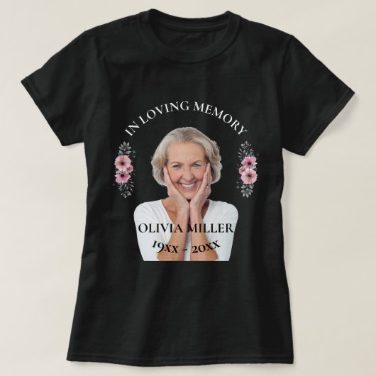 In het liefhebben van geheugen. Personaliseren T-shirt (Design voorkant)