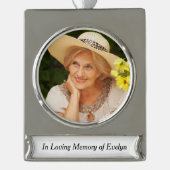 In het liefhebben van het Geheugen Persoonlijke Fo Verzilverd Banner Ornament (Voorkant)