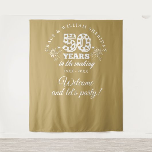 In het maken van Gold 50e Jubileum Photo Prop Wandkleed (Voorkant)