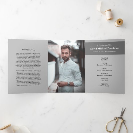 In het programma Geheugen volledig foto-Memorial (Binnen)