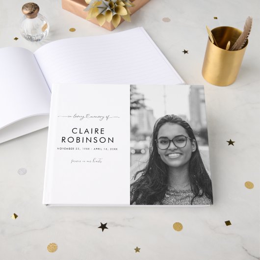 In het Van het Geheugen de Schefstal van het Geheu Gastenboek (Voorkant open)