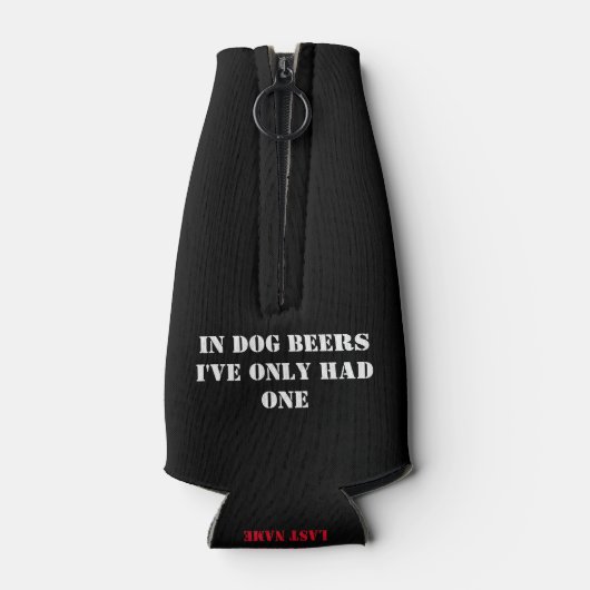 IN HONDENBIER FLESJESKOELER (Achterkant)