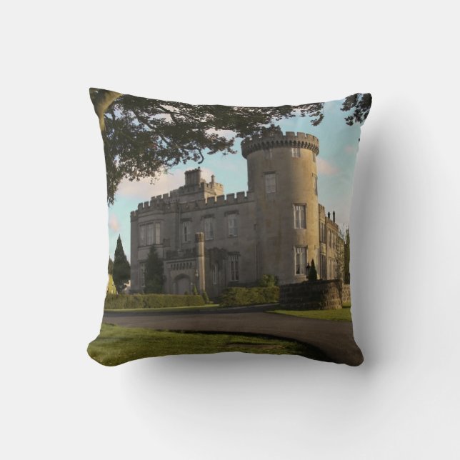 In Ierland, de zij-ingang van Dromoland Castle Kussen (Voorkant)