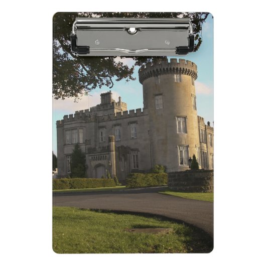 In Ierland, de zij-ingang van Dromoland Castle Mini Klembord (Voorkant)
