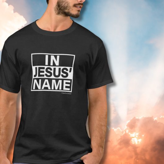 In Jezus' naam gepersonaliseerde T-Shirt