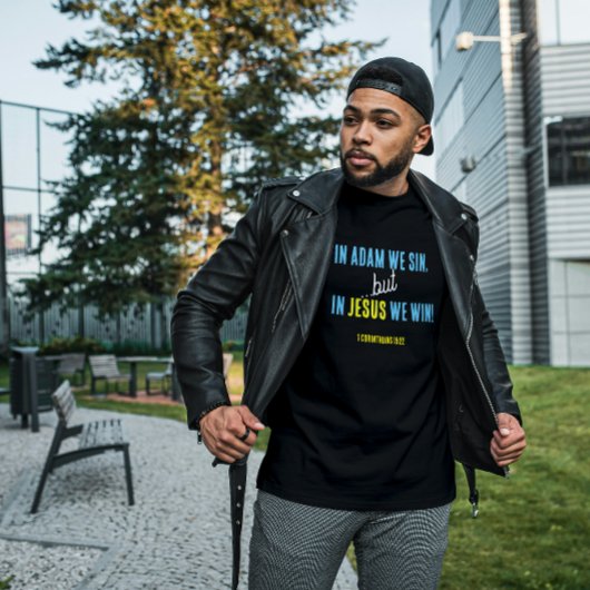 In Jezus winnen we | Inspirerend zin Bijbelvers T-shirt