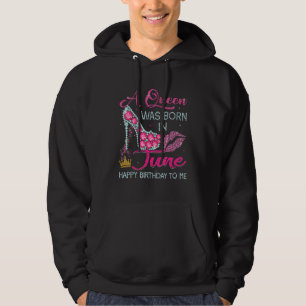 In juni werd een koningin geboren, gelukkig van de hoodie