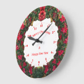 In kerstmis omhuld met urenwijzerplaten grote klok (Hoek)