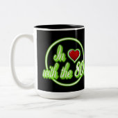 In liefde met de 80's Retro Green Neon Logo Mok (Links)