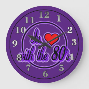 In liefde met de Retro Paarse Logo wandklok van 80