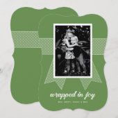 In Liefde Verpakt 1-foto Aangepaste groene kerstka Feestdagenkaart (Voorkant / Achterkant)