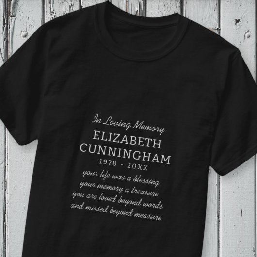 In liefdevolle herinnering Memorial Modern Preppy T-shirt