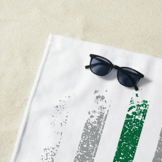 In liefdevolle herinnering Militaire dunne groene  Strandlaken (In situ)