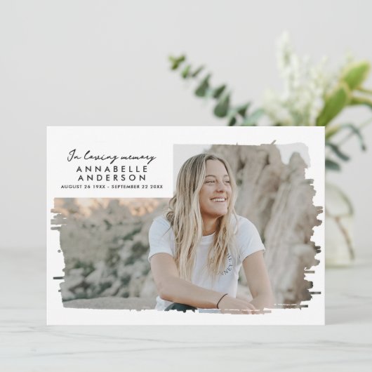 In liefdevolle herinnering Modern 2-foto begrafeni Bedankkaart (Staand voorkant)