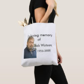 In liefdevolle herinnering van naam jaar foto mode tote bag (Dichtbij)