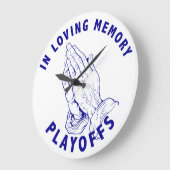 IN LIEFENDE GEHEUGENPLAYS GROTE KLOK (Hoek)