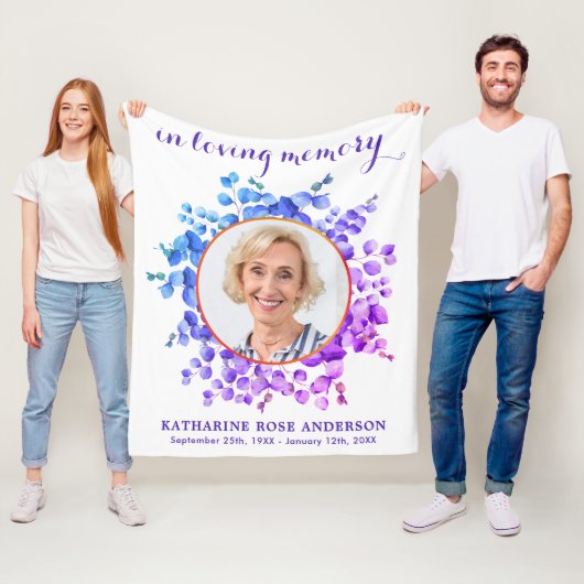 In liefhebbend geheugen Paarse Eucalyptus Foto Mem Fleece Deken (In situ)