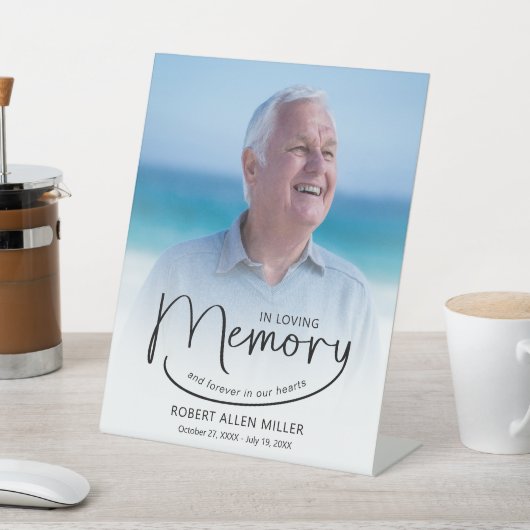 In Loving Memory begrafenismonument Reclamebord Met Voetstuk (Insitu)