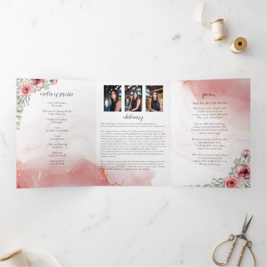 In Loving Memory Blush Red Flower Funeral Drieluik Programma (Binnen)