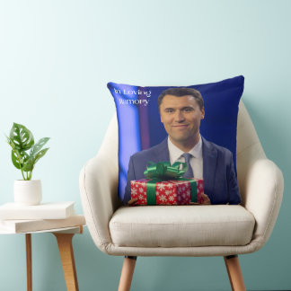 In Loving Memory: Charlie Kirk Christmas Pillow Kussen