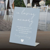 In Loving Memory Elegant Script Dusty Blue Reclamebord Met Voetstuk