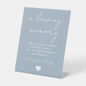 In Loving Memory Elegant Script Dusty Blue Reclamebord Met Voetstuk (Voorkant)